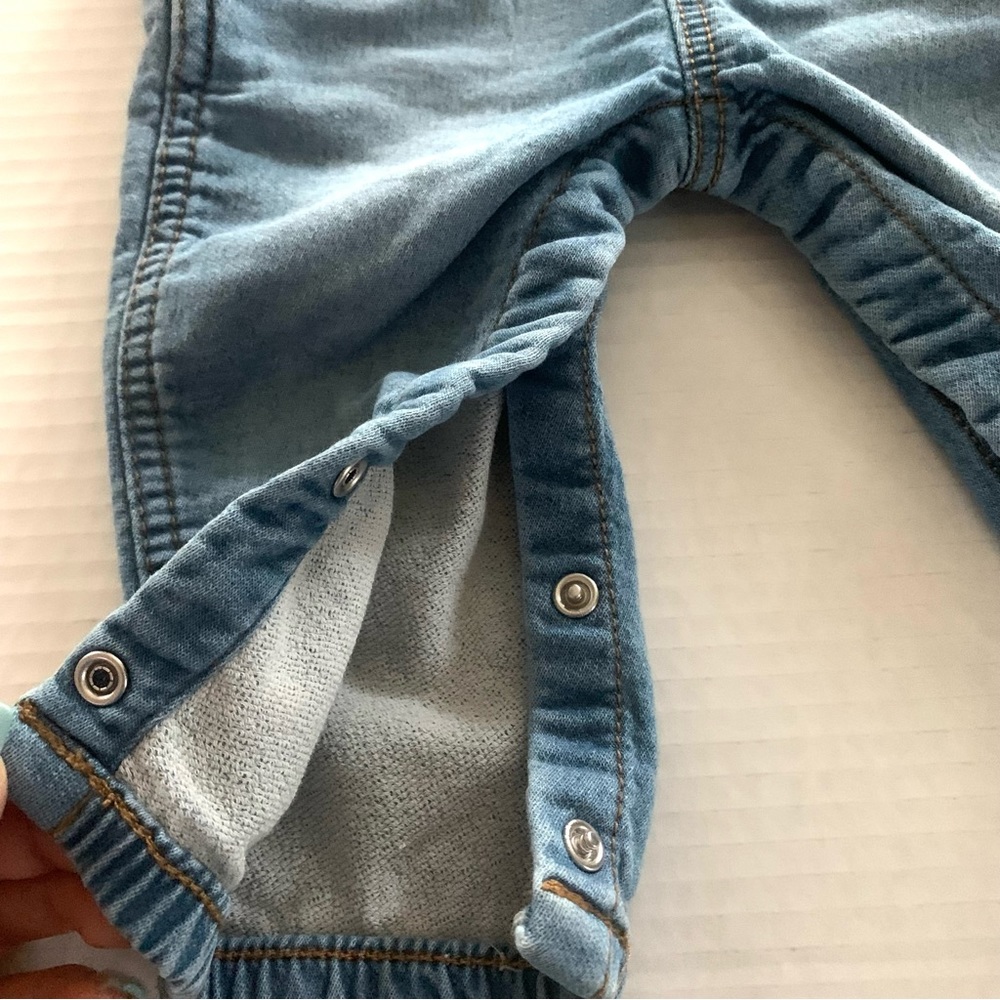 🍭3/$15 Oshkosh B’Gosh Baby Knit-Like Denim Overalls-9months - Picture 8 of 16